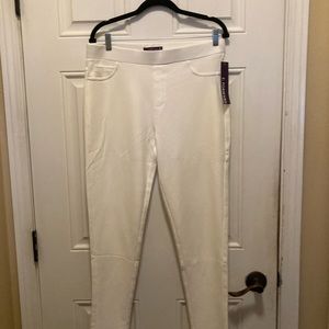 NWT Ivory Dressy Leggings with 2 Back Pockets, Size XL